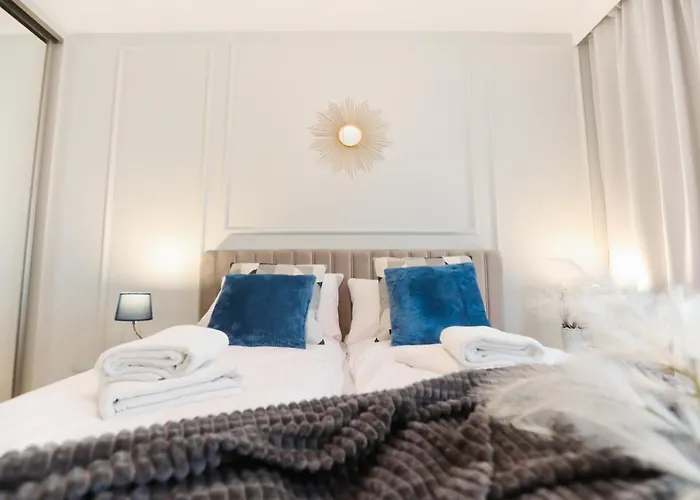 M&k Amber Delux, - Wyspa Sobieszewska